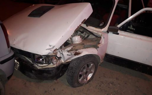 Conducía borracho, huyó de la policía y atropelló a tres nenes