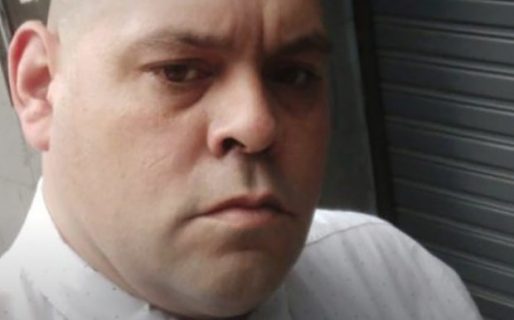 Dónde está el empleado de la funeraria que le sacó la foto a Diego Maradona muerto