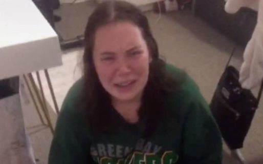 Escribió un insulto en un examen, se olvidó de borrarlo y se lo mandó a su profesor