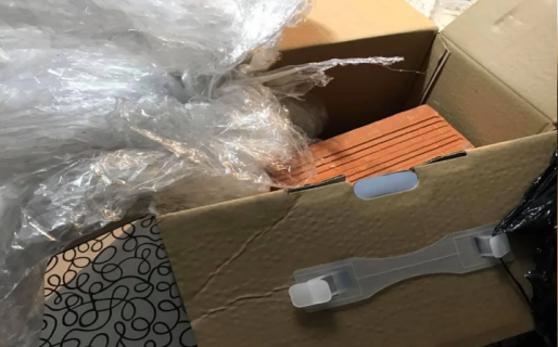 Compró una bicicleta por Facebook, pero recibió una caja con ladrillos