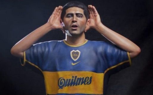 El intendente de Las Heras pidió una escultura de Riquelme en tamaño real