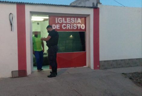 Descubren un gimnasio clandestino oculto en una iglesia