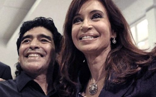 «Mucha tristeza, se fue un grande»: Cristina Fernández lamentó la muerte de Maradona