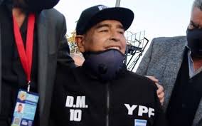 Internaron a Diego Maradona en La Plata