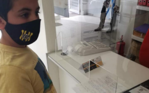 Un grupo de niños solicitó al intendente Juncos la habilitación de las plazas y playas