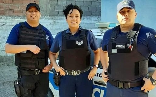 Policías le salvaron la vida a un niño de 2 años