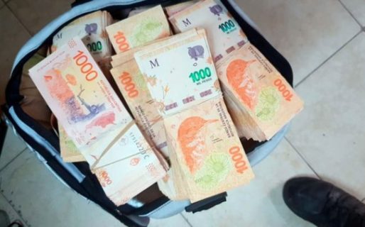 Secuestraron más de 13 millones de pesos dentro de un camión