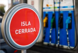 En Navidad y Año Nuevo a la noche cierran las estaciones de servicio