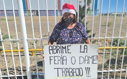 Un feriante de km. 8 dijo que “hay gente que hace trueque por alimentos”