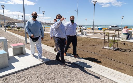 El Municipio suma un nuevo espacio público para disfrutar de la costanera