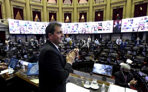 Siguen los bloopers en Diputados: “¡La concha de la lora! Toda la noche despierta al pedo”