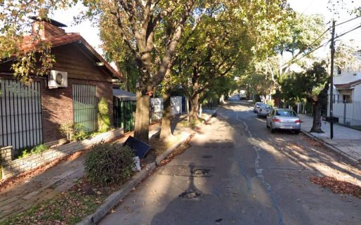 Creyó que un repartidor en moto lo seguía para asaltarlo: se bajó del auto y le disparó