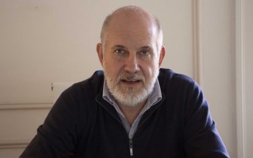 “Los dólares seguirán siendo la mercadería más escasa de la economía argentina”