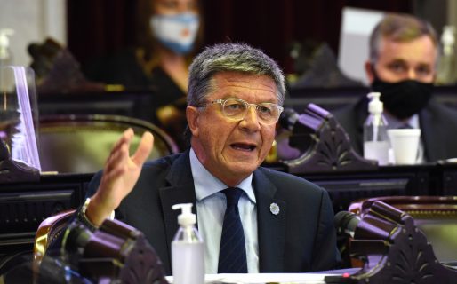 Menna criticó a Provincia y Nación por la rescisión del contrato de un parque eólico de 130 millones de dólares