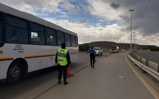 Sacan de la vía pública a 83 conductores por intoxicación