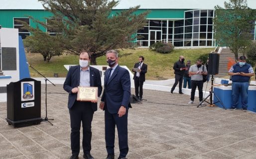 Luque y Arcioni pusieron en valor al trabajador petrolero en su día