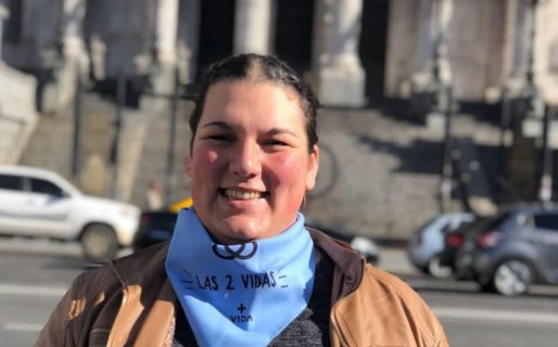 Una diputada nacional dijo que la política no ayuda a salir adelante a la gente «pero Dios sí» y explotó Twitter