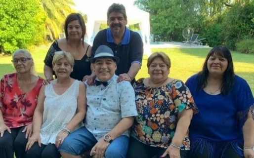 «Lo abandonaron»: la dolorosa reflexión de Ana, la hermana de Maradona que apuntó a Dalma y Gianinna