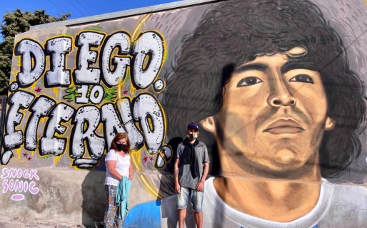 El mural en homenaje a Diego Armando Maradona en Comodoro