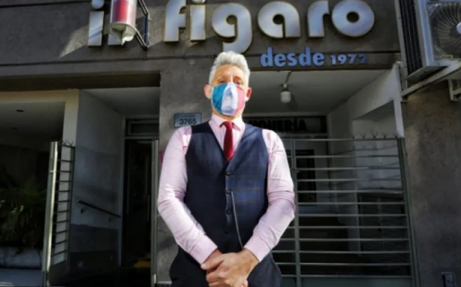 Pintan gratis el mechón de Diego Maradona para homenajearlo