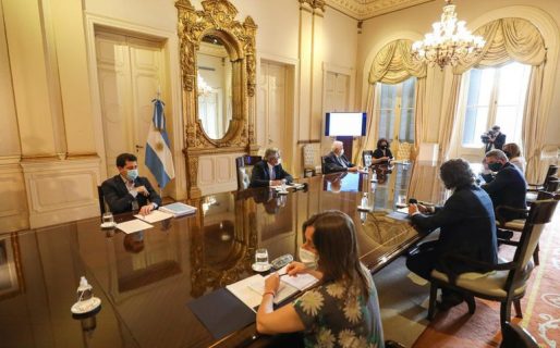 El Gobierno buscará aplicar un millón de dosis por semana para frenar la segunda ola de coronavirus