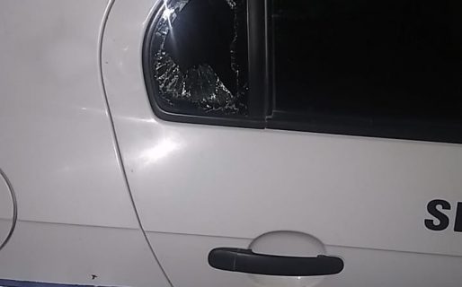 Detienen a un joven por amenazar con un cuchillo a efectivos policiales