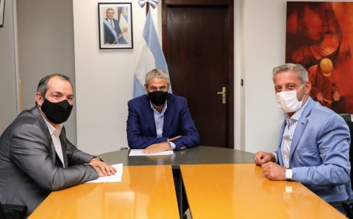El gobernador firmó un convenio con Nación para la construcción de 900 viviendas