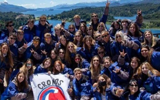 45 chicos se fueron de viaje de egresados a Bariloche y 43 volvieron contagiados de Covid
