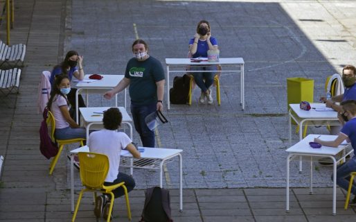 Argentina, entre los países del mundo con menos clases presenciales