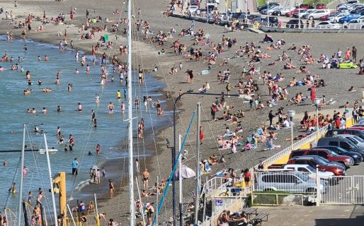 Covid-19: ¿Por qué ya no impactan tanto las muertes diarias y se relajan los cuidados?