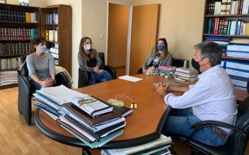 El Diputado Gustavo Menna se reunió con padres autoconvocados por el inicio de clases en Chubut