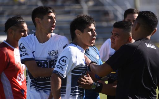 Las mejores postales que dejó el empate en el primer clásico del año