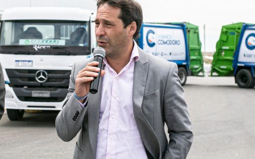 El intendente Luque presentó el nuevo equipamiento de la empresa Urbana