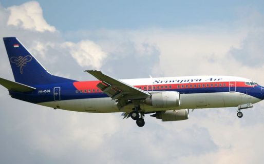 Indonesia: encontraron los restos del avión que cayó al mar con más de 60 pasajeros