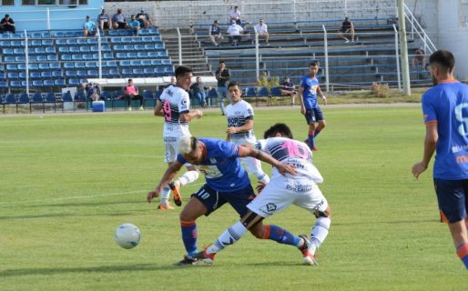 Newbery y la CAI repartieron puntos en el Municipal
