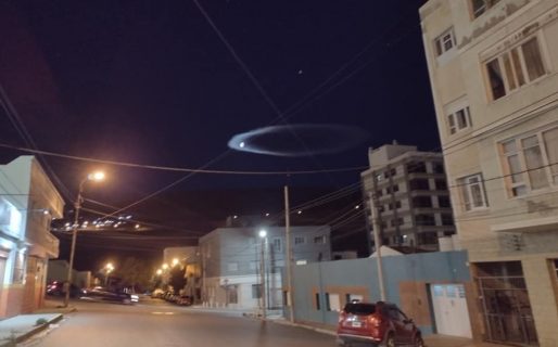 ¿Ovni a la vista?: Una extraña nube llamó la atención de los comodorenses