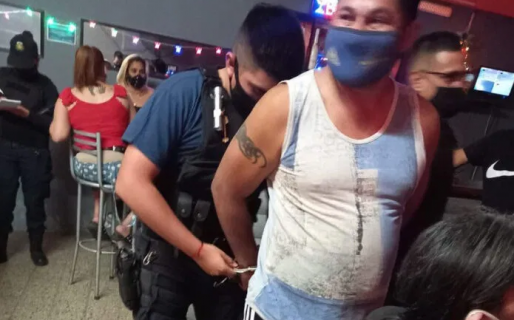 Tenía pedido de captura desde 2017 y lo encontraron en un bar