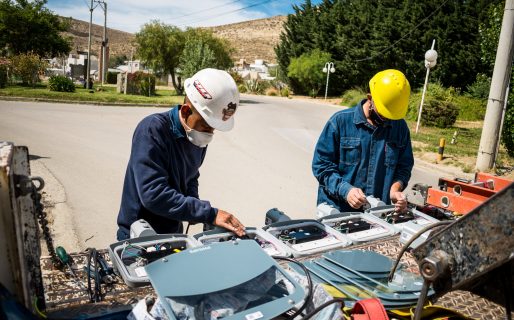 La SCPL reemplazó más de 150 luminarias en barrios de Zona Norte