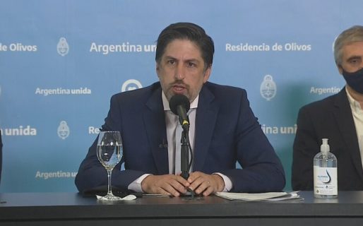 Trotta confirmó clases presenciales “en forma progresiva” en todo el país