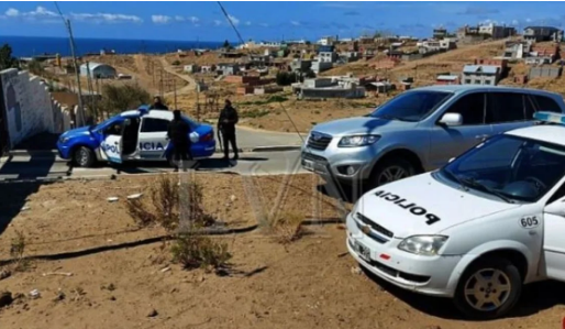 Entraron borrachos al cementerio y abrieron un ataúd para darle «el último adiós» a un familiar