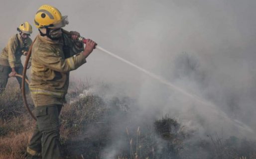 Campaña para colaborar con los bomberos que combaten las llamas en la cordillera