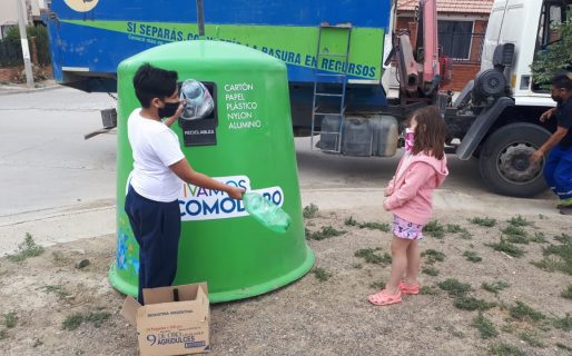 Se suman iglúes de reciclaje para nuevos barrios