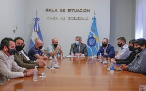 Arcioni recibió a los intendentes de la provincia