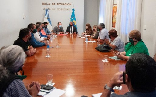 Provincia ofreció abonar una masa salarial completa a docentes y auxiliares, para asegurar el comienzo de las clases