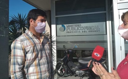 Un hombre amenazó a su ex con dos cuchillos, «te vine a matar»