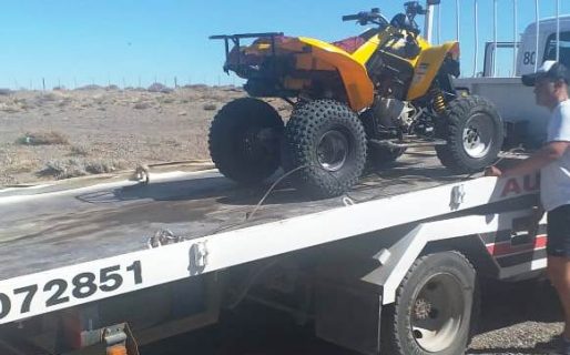 Una mujer sufrió un accidente al perder el control de su cuatriciclo