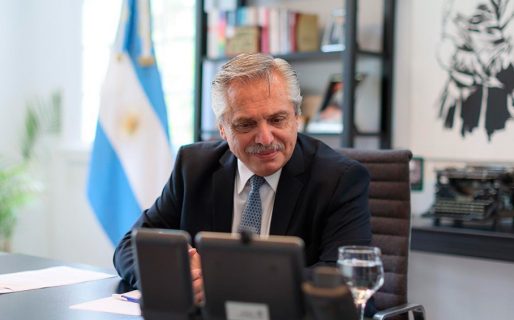 El Presidente destacó el diálogo que mantuvo con Putin sobre la vacuna contra el coronavirus