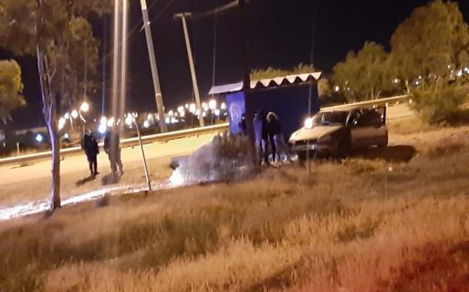 Conducía con 2.75gr/l de alcohol en sangre y chocó de lleno contra el guardarrail