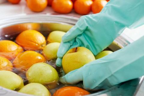 Las cosas que hacemos que no funcionan contra el coronavirus