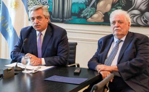 El Presidente Alberto Fernández le pidió la renuncia a Ginés González García